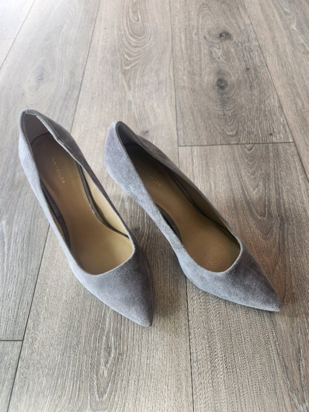 Ann Taylor grey suede heels